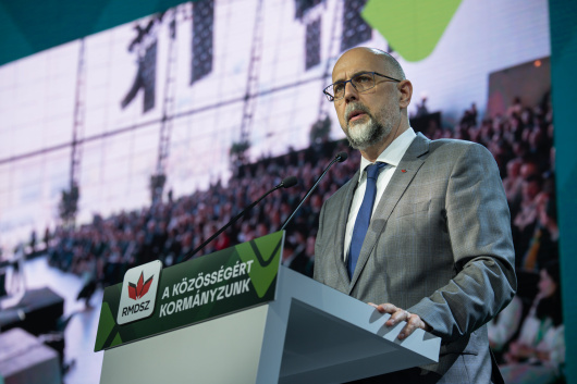 Kelemen Hunor programbeszéde az RMDSZ 16. Kongresszusán Temesváron Kelemen Hunor programbeszéde az RMDSZ 16. Kongresszusán Temesváron