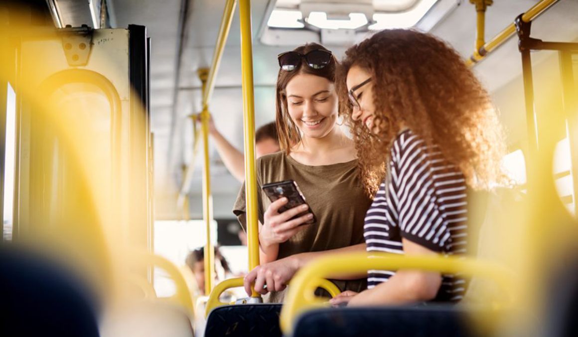 Cseke Attila: 15 új elektromos és környezetbarát busszal bővül a marosvásárhelyi tömegközlekedés autóparkja