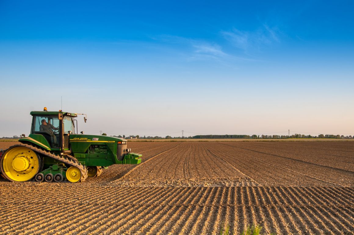 Vincze Loránt: Az erdélyi gazdák jövőjét tartottuk szem előtt az Unió Közös Agrárpolitikájának átalakításakor