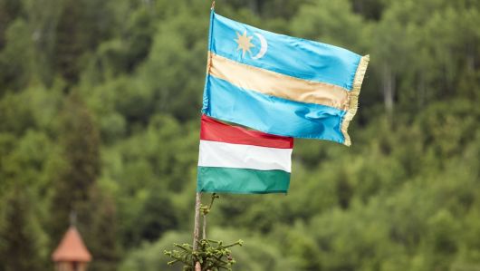 Az RMDSZ a nemzeti régiók védelméről szóló kezdeményezés teljes sikeréért dolgozik Az RMDSZ a nemzeti régiók védelméről szóló kezdeményezés teljes sikeréért dolgozik