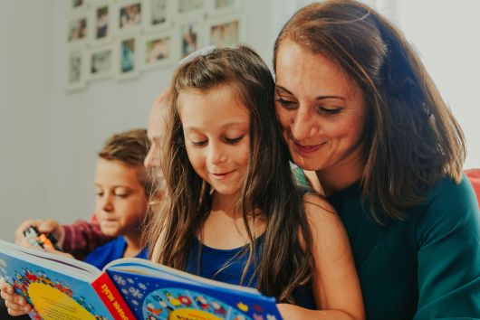 Európai alapokból segítjük a gyerekek román tanulását Európai alapokból segítjük a gyerekek román tanulását