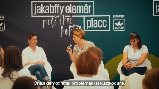 Csép Andrea Tusványoson: Sokkal nagyobb odafigyeléssel kell fordulnunk a családok és a fiatalok fele