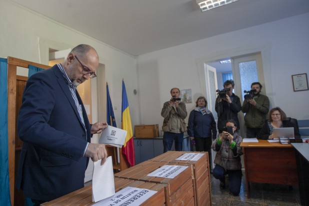 Kelemen Hunor: hogy mennyit ér a szavunk az Európai Parlamentben, csak attól függ, hogy hányan megyünk el ma szavazni! Kelemen Hunor: hogy mennyit ér a szavunk az Európai Parlamentben, csak attól függ, hogy hányan megyünk el ma szavazni!