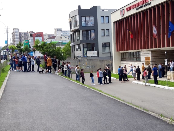 Ha elmarad a magyar részvétel az országostól, veszélybe kerül az 5 százalék – Barna Gergő szociológus a 18 órás adatokról Ha elmarad a magyar részvétel az országostól, veszélybe kerül az 5 százalék – Barna Gergő szociológus a 18 órás adatokról
