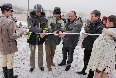 Vezetékes vízhálózatot adtak át a Güdücön