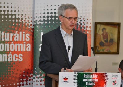 Székely István: a közszolgálati média összerdélyi szemlélete tompíthatná az erdélyi társadalomban felerősödő regionális ellentéteket Székely István: a közszolgálati média összerdélyi szemlélete tompíthatná az erdélyi társadalomban felerősödő regionális ellentéteket