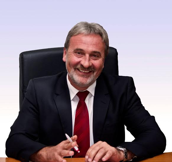 Bokor Tibor az RMDSZ kézdivásárhelyi polgármesterjelöltje Bokor Tibor az RMDSZ kézdivásárhelyi polgármesterjelöltje