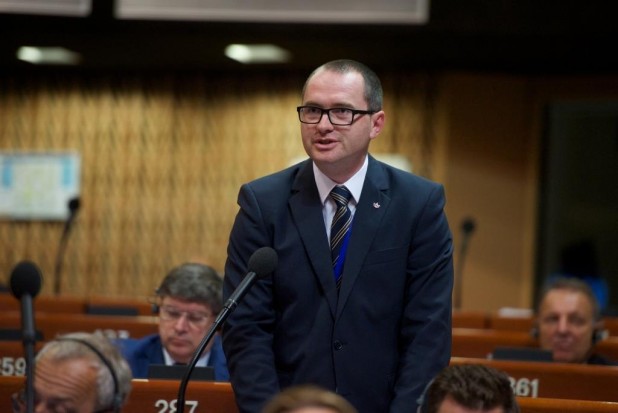 Korodi Attila Strasbourgban: a törvények leszűkített értelmezése nem akadályozhatja a kisebbségi jogok betartását Korodi Attila Strasbourgban: a törvények leszűkített értelmezése nem akadályozhatja a kisebbségi jogok betartását